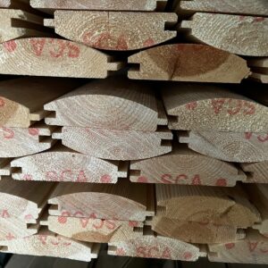 Ends of premium redwood loglap cladding