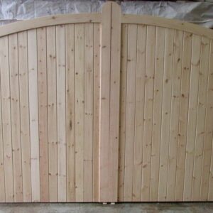 Softwood bowtop driveway gates