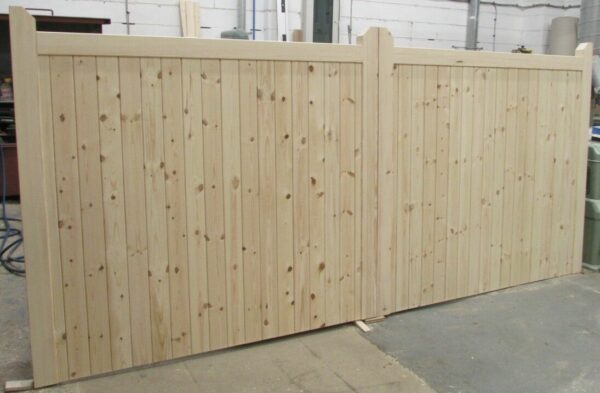 Overview of a softwood flat top driveway gate in the Juke's Timber Solutions workshop